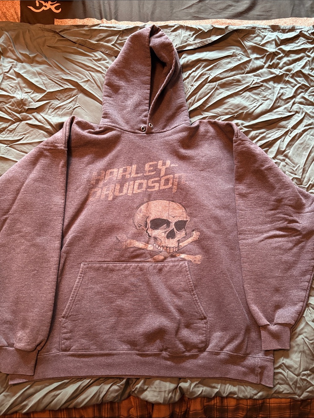 Harley-Davidson Purple Skull & Crossbones Pullover Hoodie